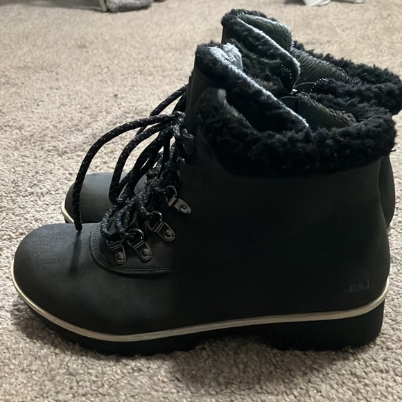 JBU boots - Picture 2 of 8